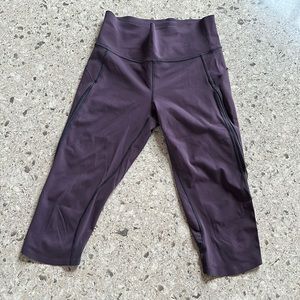 Lululemon Capri Purple Size 8